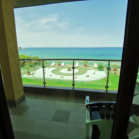 Black Sea Paradise, Luxury
